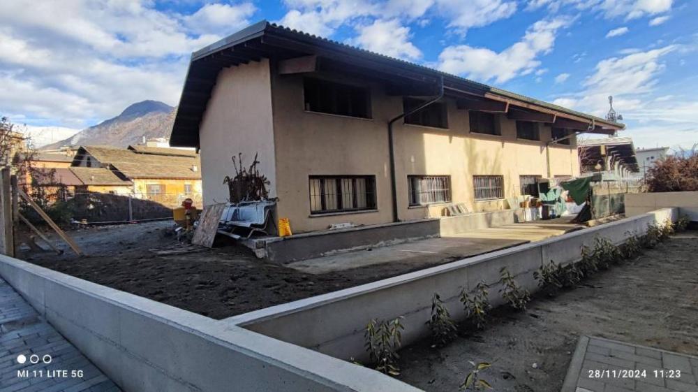 casa indipendente in vendita a Sondrio