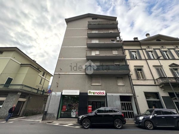 appartamento in vendita a Sondrio in zona Piazzale Bertacchi