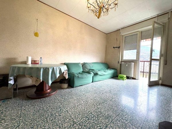 appartamento in vendita a Sondrio in zona Piazzale Bertacchi