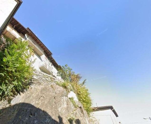 appartamento in vendita a Sondrio in zona Sant'Anna
