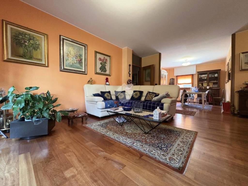 appartamento in vendita a Sondrio