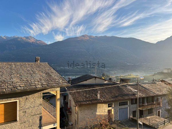 appartamento in vendita a Sondrio in zona Mossini