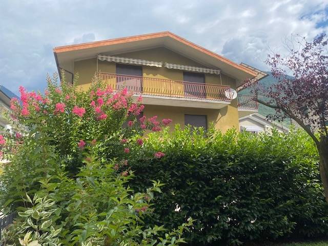 casa indipendente in vendita a Sondrio