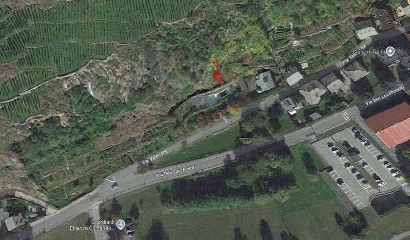 casa indipendente in vendita a Sondrio in zona Centro Città