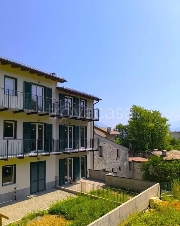 appartamento in vendita a Sondrio in zona Mossini