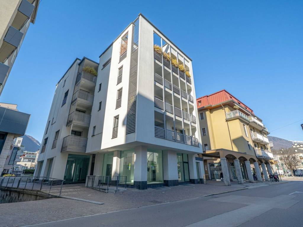 monolocale in vendita a Sondrio in zona Centro Città