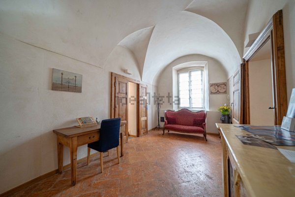 appartamento in vendita a Sondrio in zona Centro Città