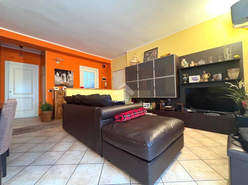 appartamento in vendita a Sondrio in zona Centro Città