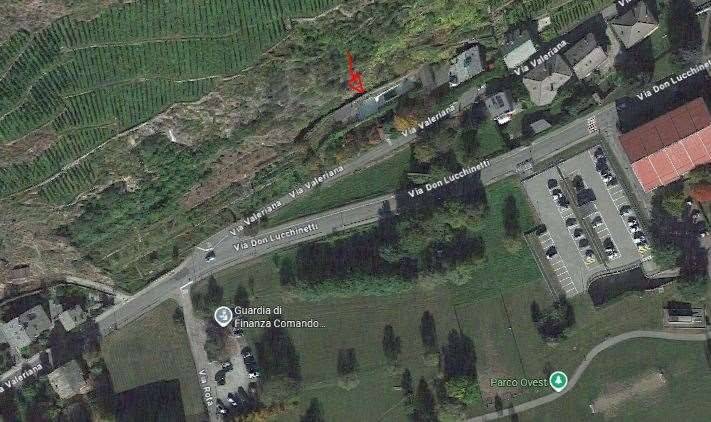 casa indipendente in vendita a Sondrio in zona Centro Città