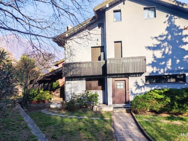 casa indipendente in vendita a Sondrio