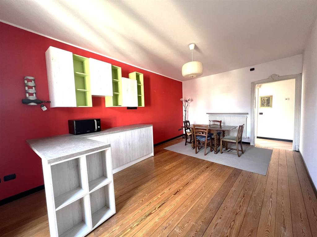 appartamento in vendita a Sondrio in zona Centro Città