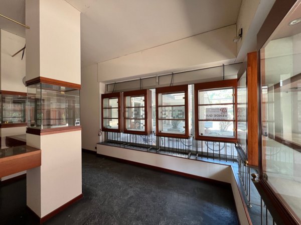 negozio in vendita a Sondrio