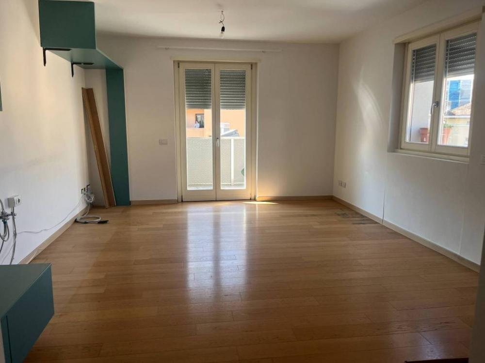 appartamento in vendita a Sondrio in zona Centro Città