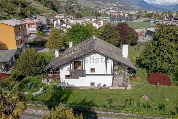 casa indipendente in vendita a Sondrio