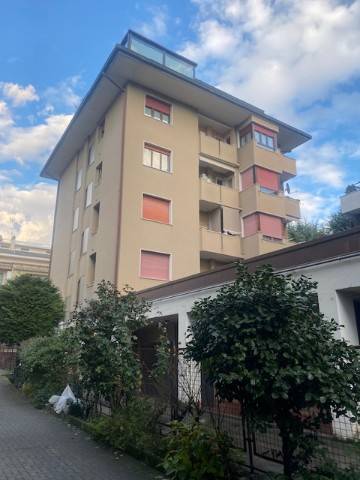 appartamento in vendita a Sondrio in zona Centro Città