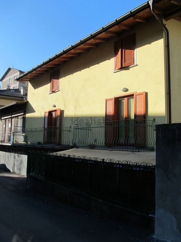 casa indipendente in vendita a Sondrio