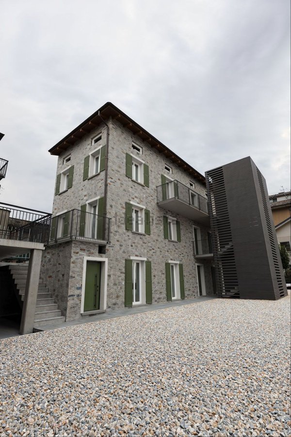 appartamento in vendita a Sondrio in zona Centro Città