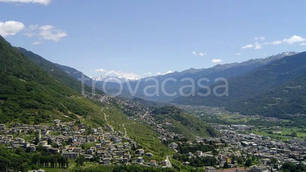 appartamento in vendita a Sondrio in zona Mossini