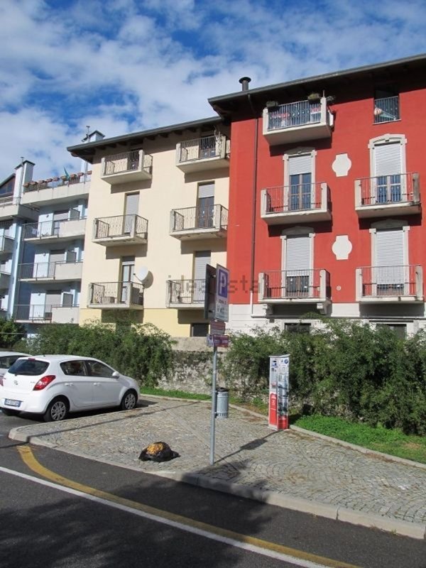 appartamento in vendita a Sondrio in zona Piazzale Bertacchi