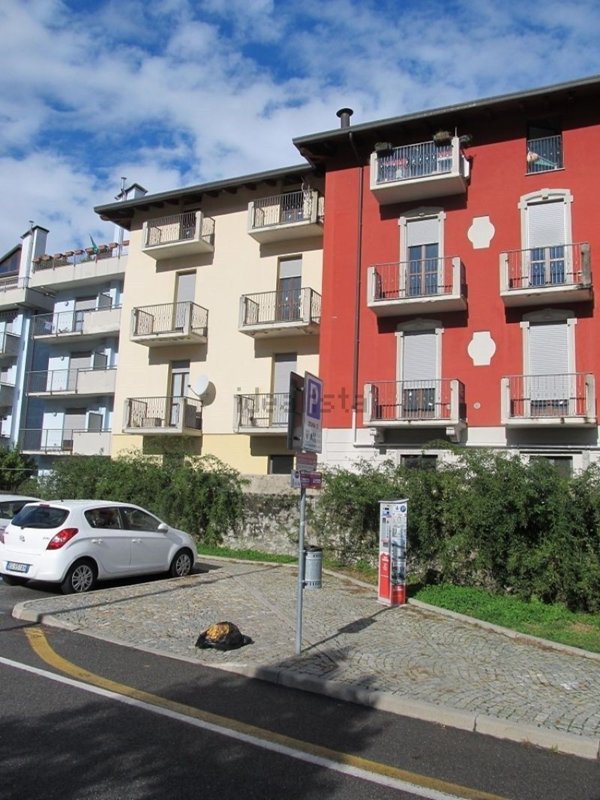 appartamento in vendita a Sondrio in zona Piazzale Bertacchi