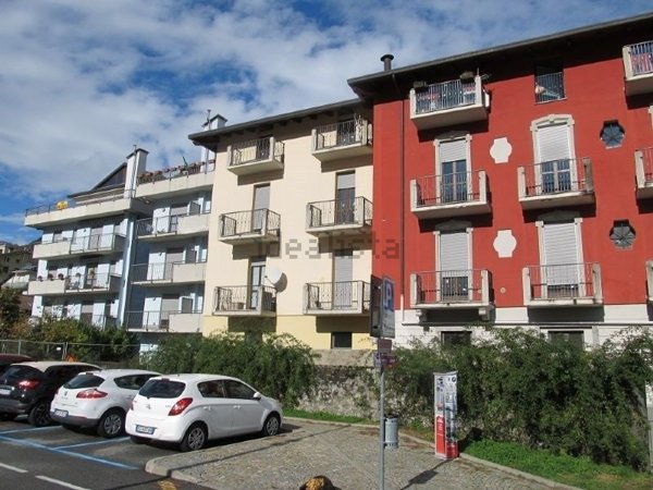 appartamento in vendita a Sondrio in zona Piazzale Bertacchi