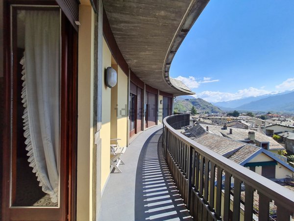 appartamento in vendita a Sondrio in zona Centro Città