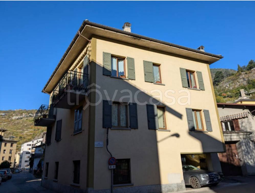appartamento in vendita a Sondrio