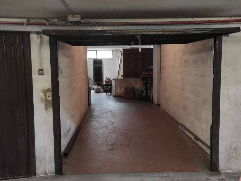 locale di sgombero in vendita a Sondrio