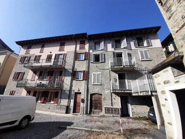 casa indipendente in vendita a Sondrio in zona Viale Milano