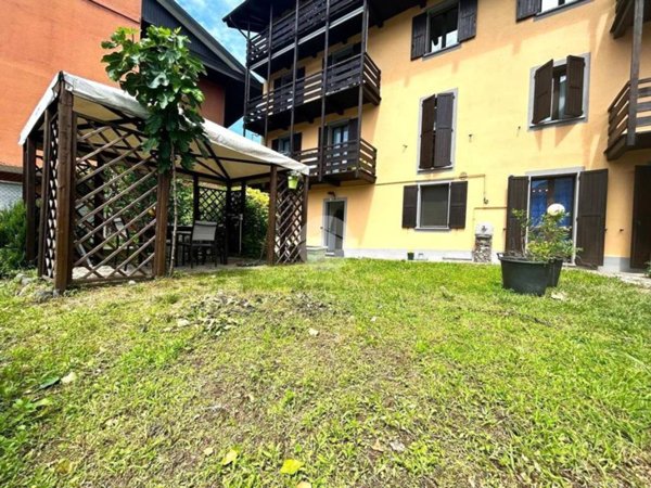appartamento in vendita a Sondrio in zona Colda