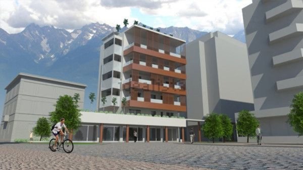 negozio in vendita a Sondrio in zona De Simoni