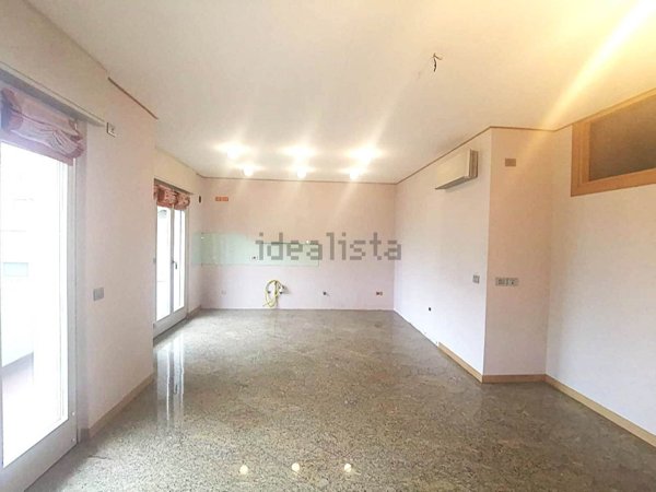 appartamento in vendita a Sondrio in zona Centro Città