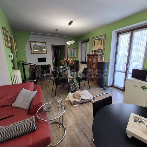 appartamento in vendita a Sondrio in zona Colda