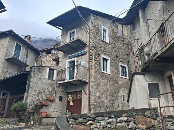 quadrivano in vendita a Sondrio in zona Mossini