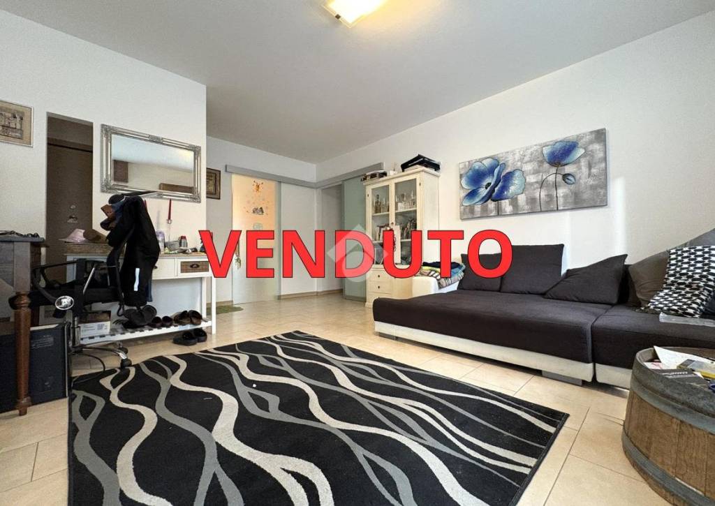 appartamento in vendita a Sondrio in zona Centro Città