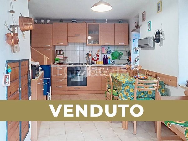 casa indipendente in vendita a Sondrio in zona Centro Città