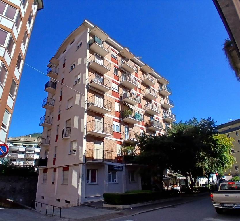 appartamento in vendita a Sondrio