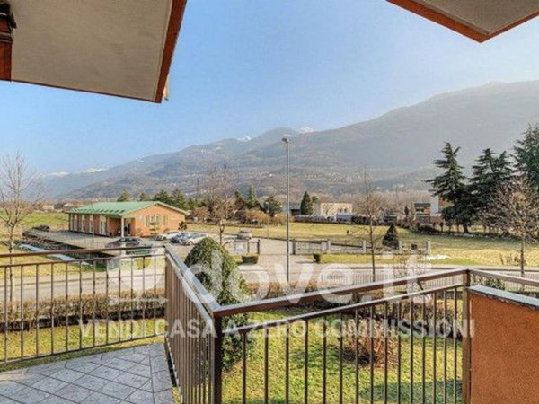 appartamento in vendita a Sondrio in zona Centro Città