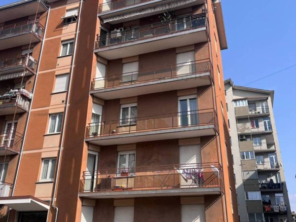 appartamento in vendita a Sondrio in zona Centro Città