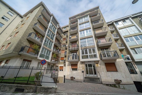 appartamento in vendita a Sondrio in zona Centro Città