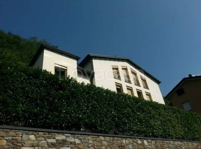 casa indipendente in vendita a Sondrio