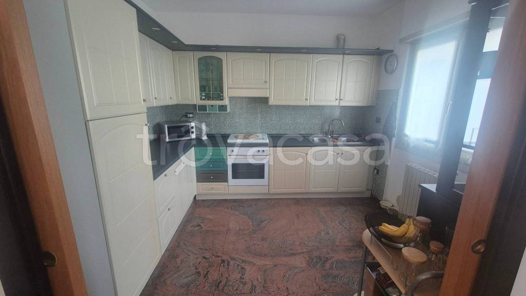 appartamento in vendita a Sondrio in zona Viale Milano