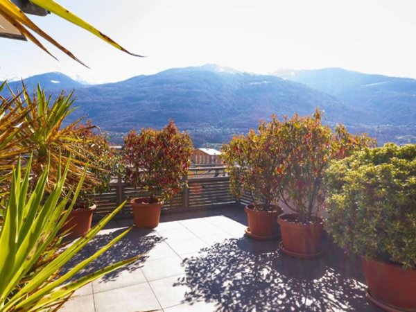 appartamento in vendita a Sondrio in zona Centro Città