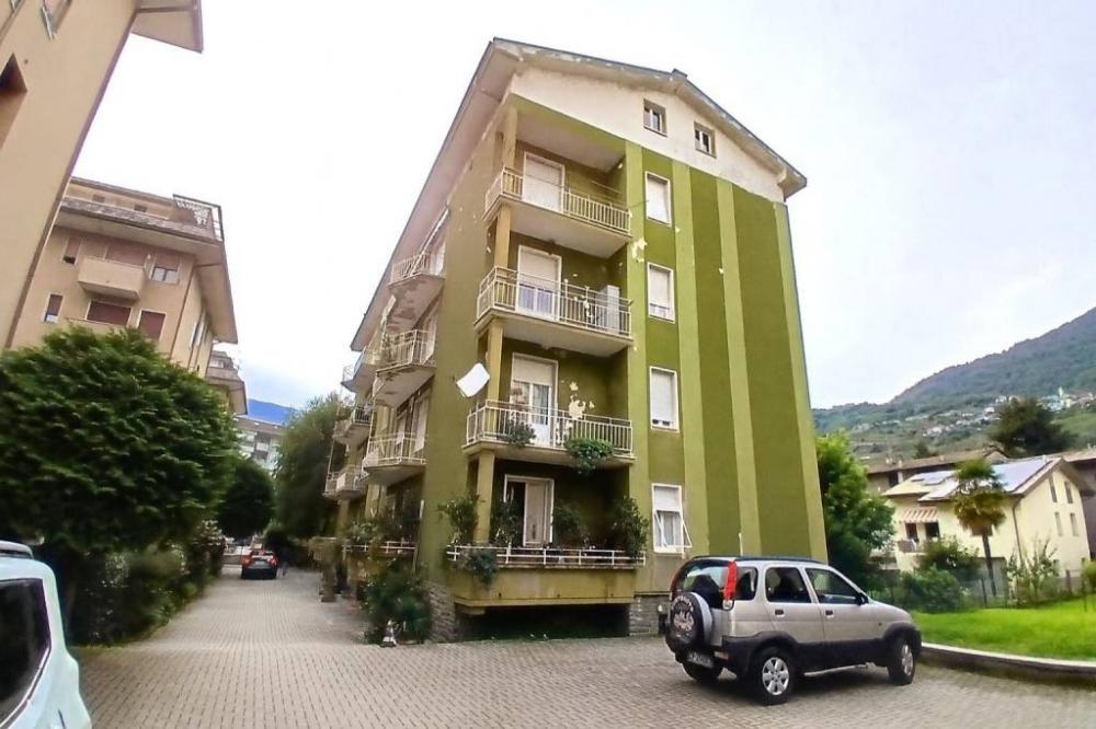 appartamento in vendita a Sondrio in zona Centro Città