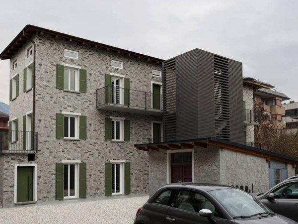 appartamento in vendita a Sondrio in zona Centro Città