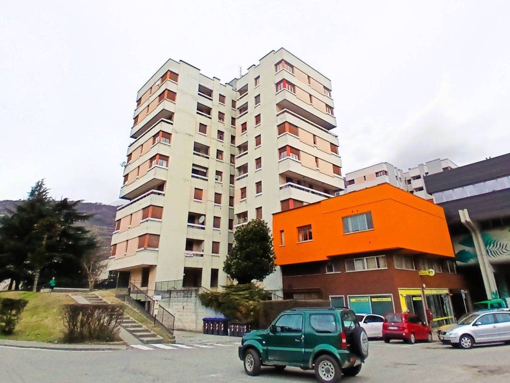 appartamento in vendita a Sondrio