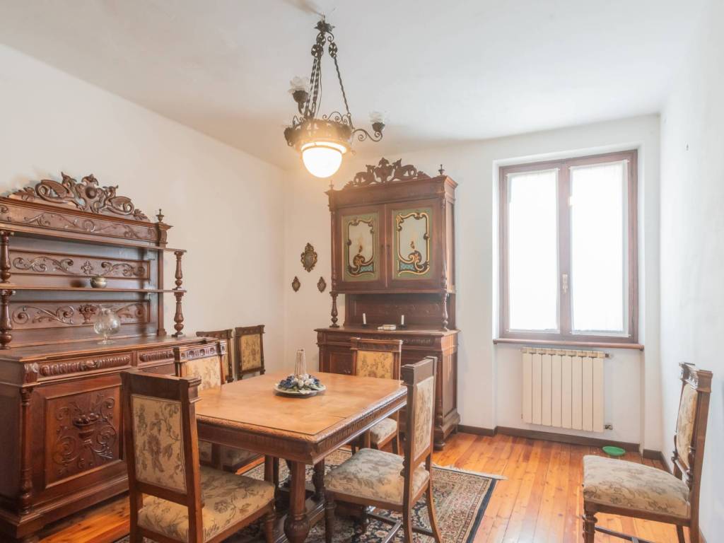 appartamento in vendita a Sondrio in zona Centro Città