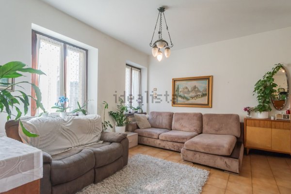 appartamento in vendita a Sondrio in zona Centro Città