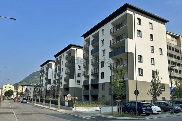 appartamento in vendita a Sondrio in zona Centro Città