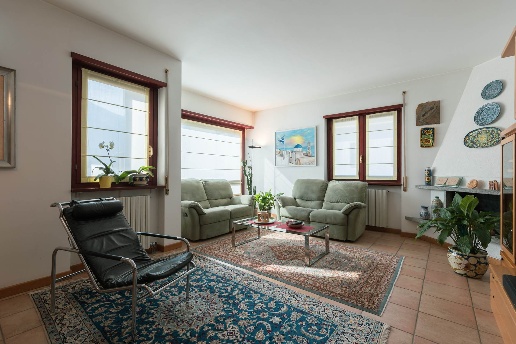 appartamento in vendita a Sondrio in zona Centro Città